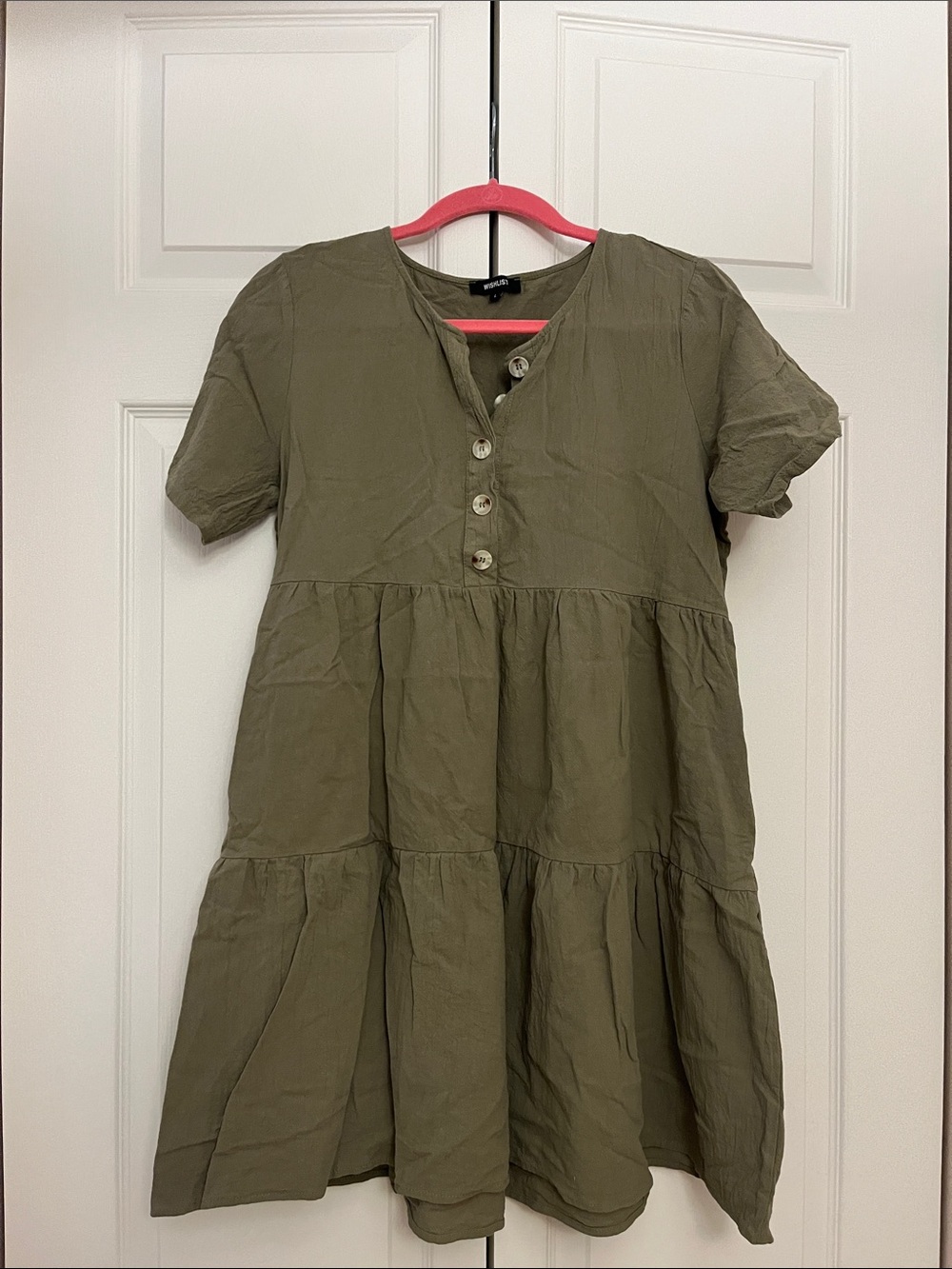 Wishlist Olive Tiered Short-Sleeve Dress